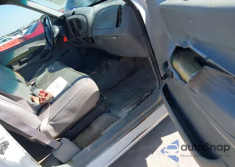 1997 Ford F-250 Lariat/Standard/Xl/Xlt z USA, uszkodzony, nr VIN 1FTEX276XVKD42364